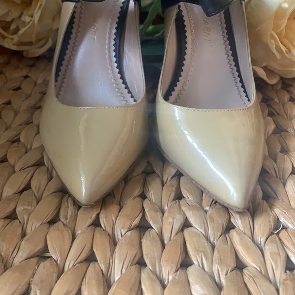 Woman High heels - Picture 6 of 7